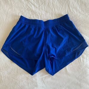 Lululemon Hotty Hot Short II 4”